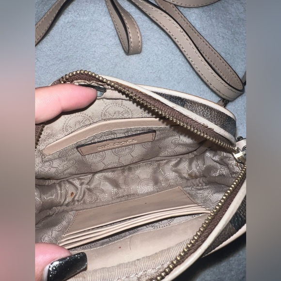 Michael kors crossbody - Picture 5 of 7